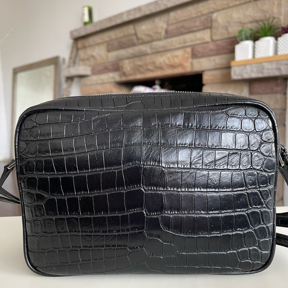 YSL Lou Croc-Embossed Camera Bag - Picture 2 of 16